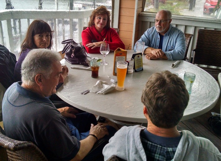 Boating? to Lunch at Sunset Grill